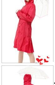 雨衣女成人反光视频