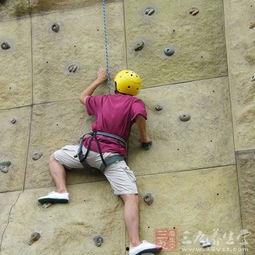 成人攀岩技巧视频,跟随视频学习专业攀岩技能